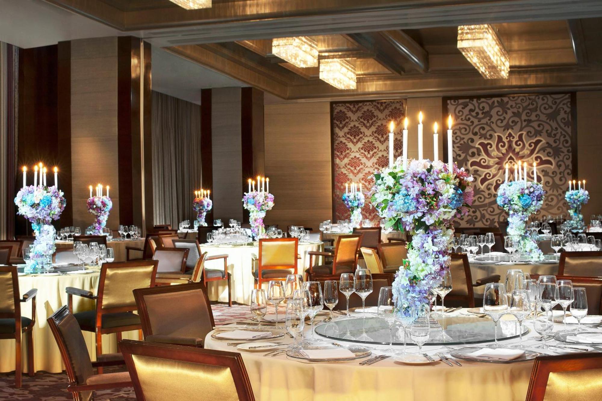 The St. Regis Bangkok Hotel Екстериор снимка