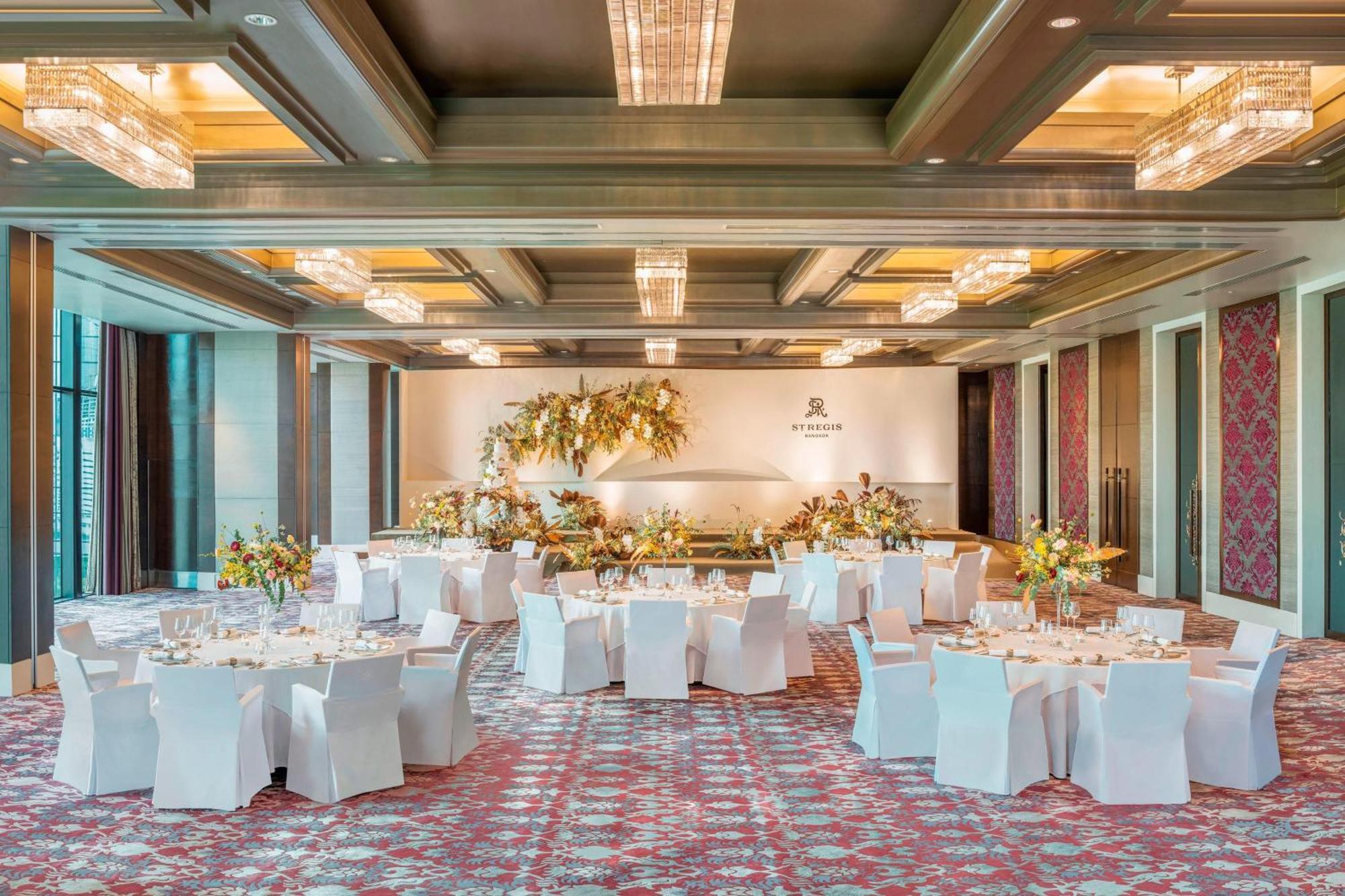 The St. Regis Bangkok Hotel Екстериор снимка