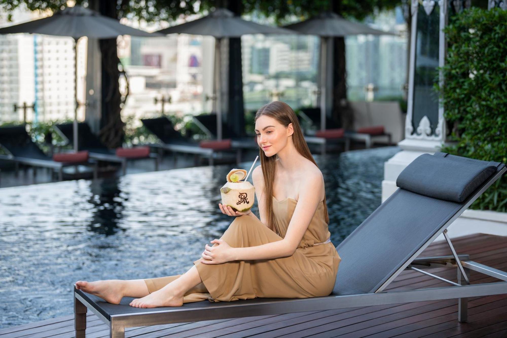 The St. Regis Bangkok Hotel Екстериор снимка