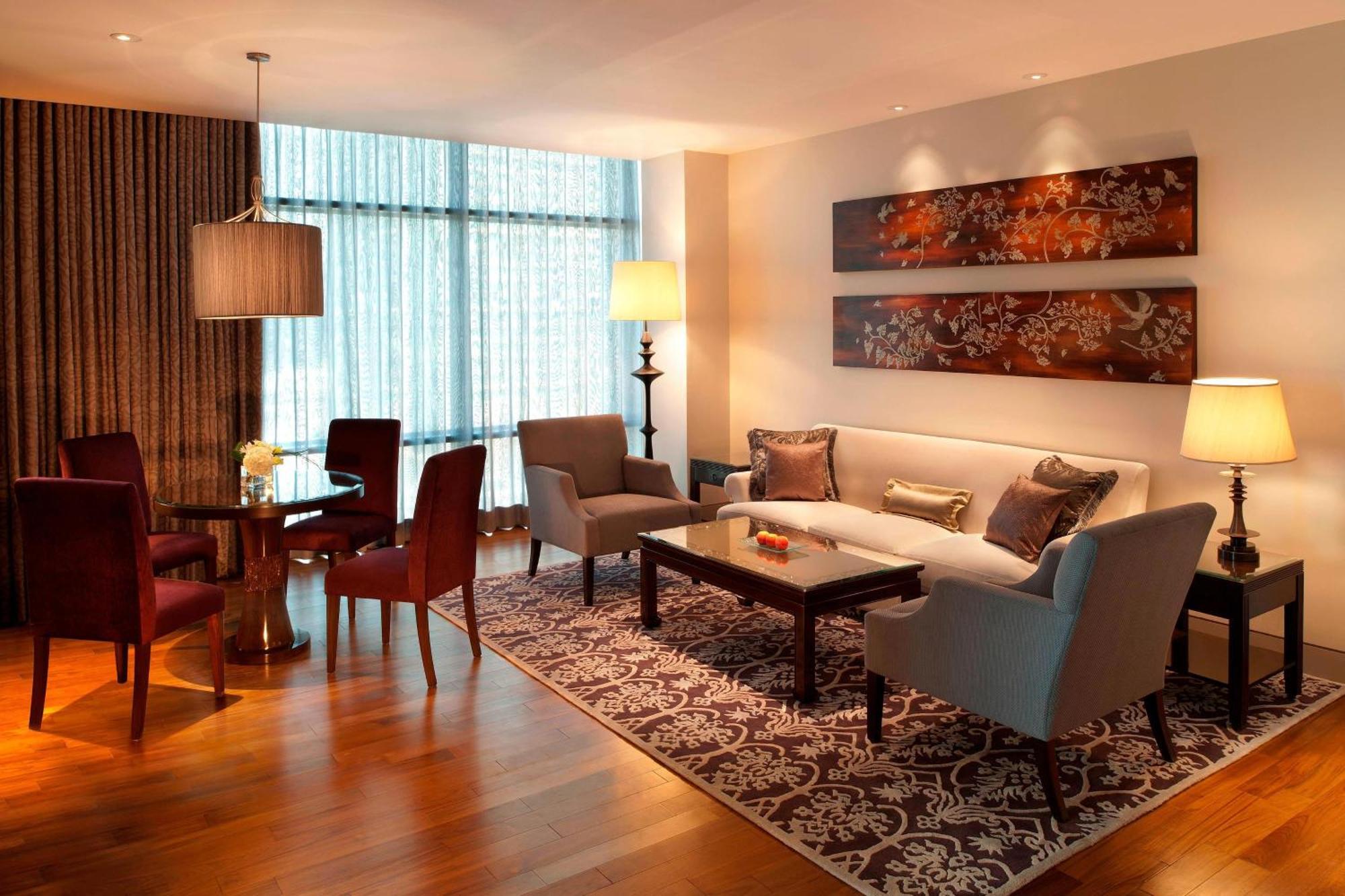 The St. Regis Bangkok Hotel Екстериор снимка