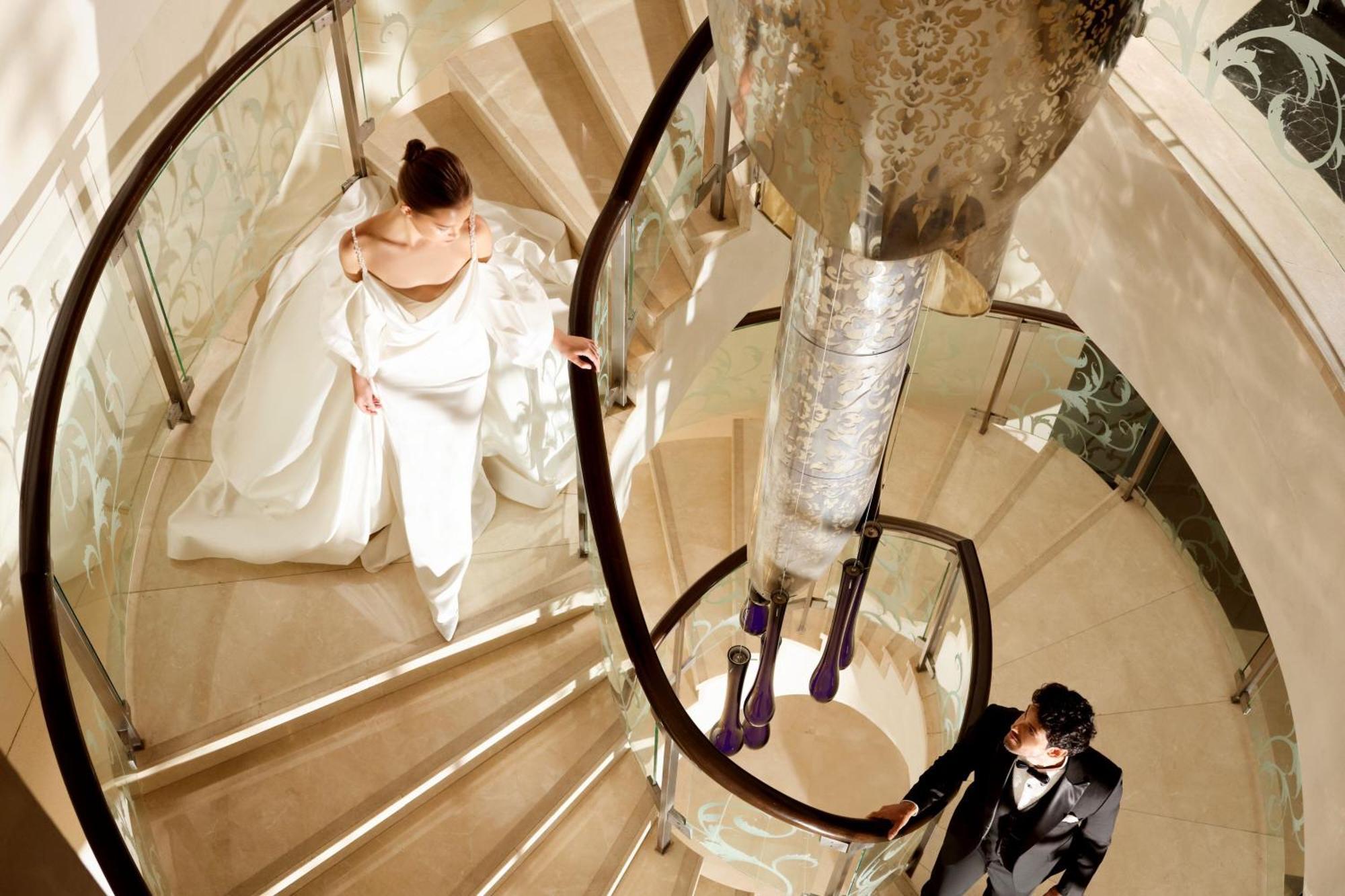 The St. Regis Bangkok Hotel Екстериор снимка