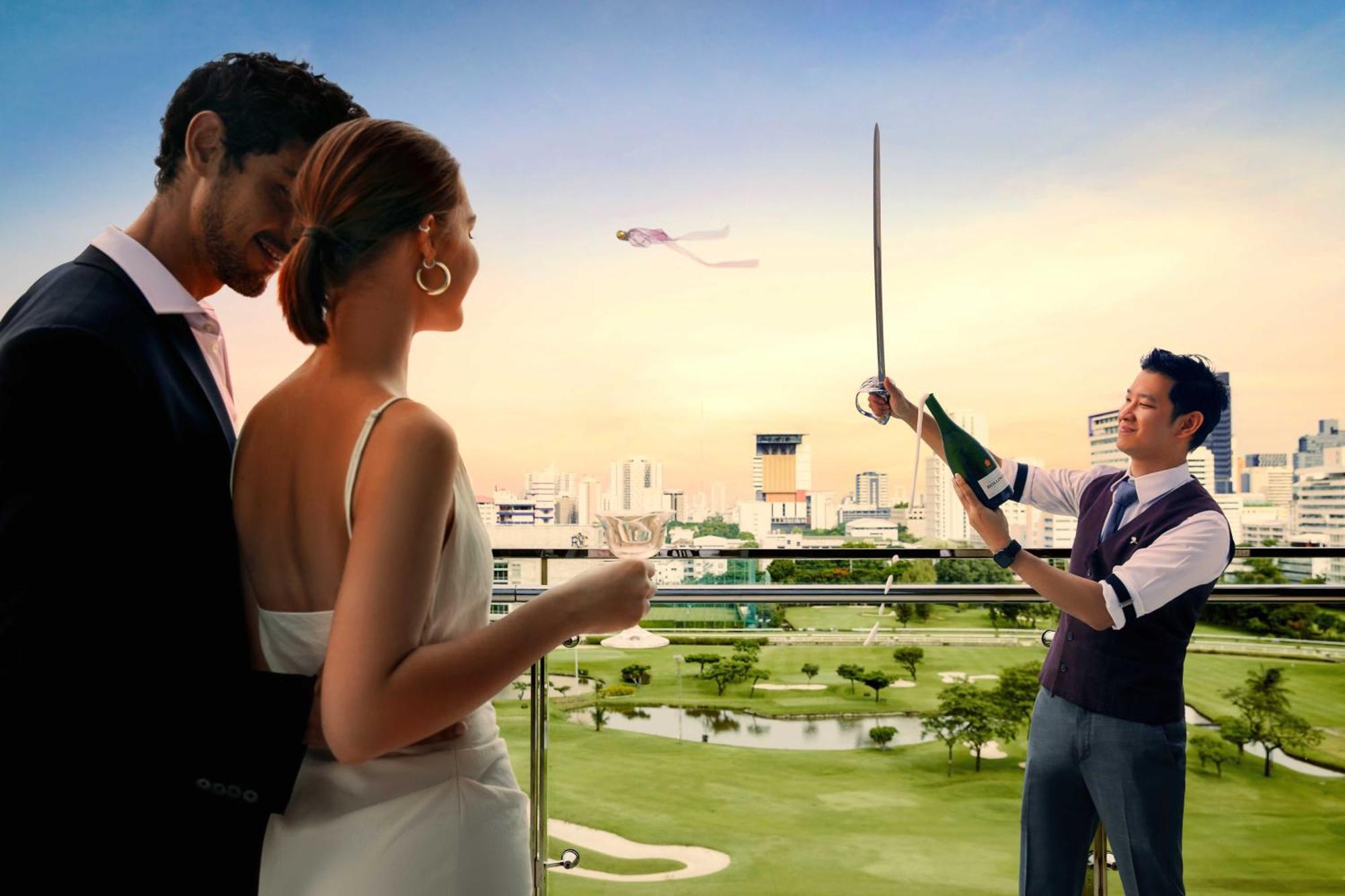 The St. Regis Bangkok Hotel Екстериор снимка