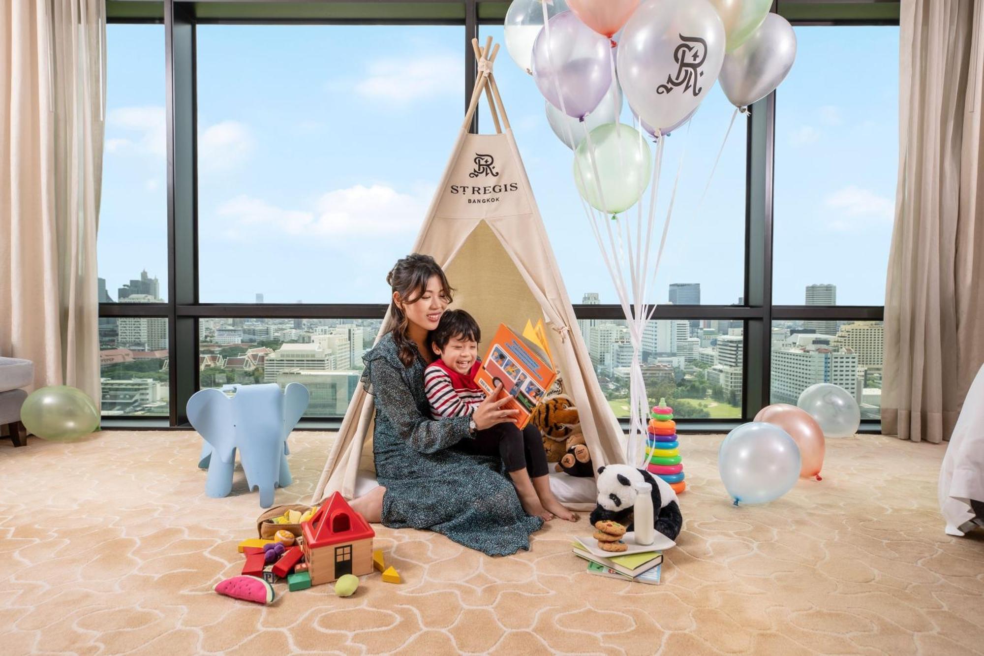 The St. Regis Bangkok Hotel Екстериор снимка
