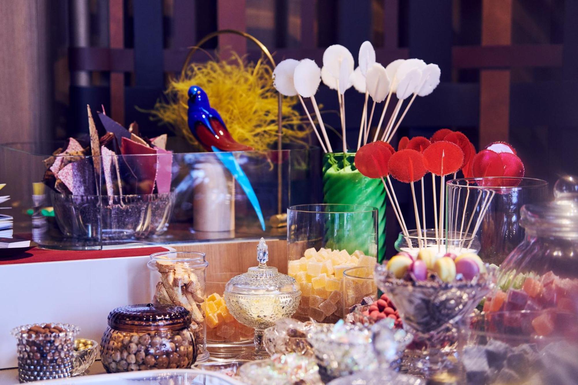 The St. Regis Bangkok Hotel Екстериор снимка